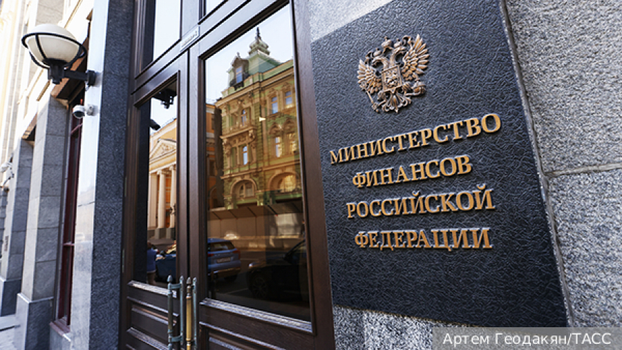 Путин обсудил кибербезопасность с премьер-министром Сингапура в Казани
