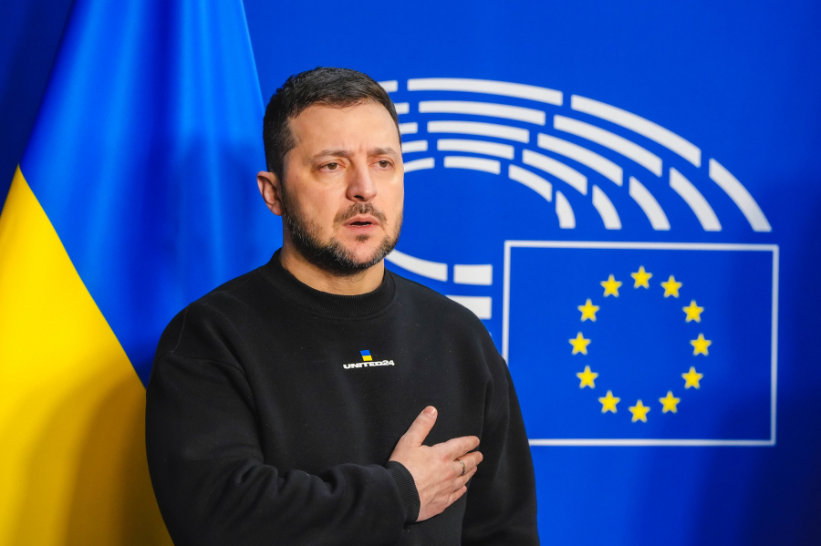 Экс-чиновница Мендель заявила, что Зеленский маскирует проблемы пиаром