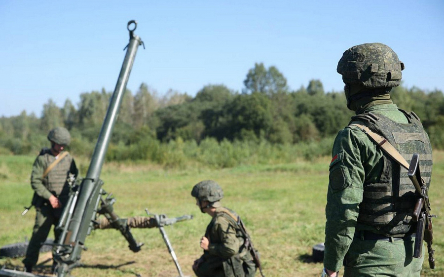 Политолог Лукьянов допустил провокации Украины в отношении Белоруссии