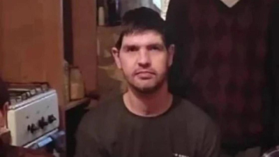 "Пока хоронила младшего, пропал старший": жительница Шымкента заявила об исчезновении сына в Уральске