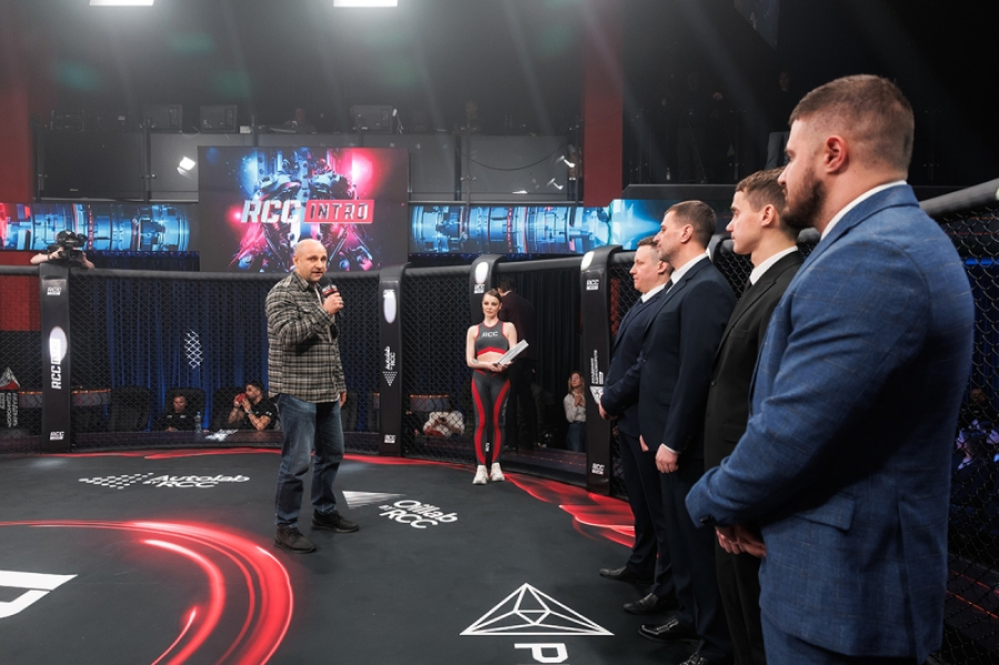 Полпред Жога наградил спасателей за ликвидацию коммунальной аварии в Карабаше