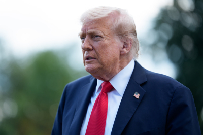 Трамп заявил, что США выделили на&nbsp;поддержку Украины $400 миллиардов: &laquo;Больше не&nbsp;потратим ни&nbsp;цента&raquo;