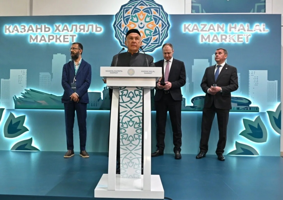 Минниханов опубликовал фотографии с открывшейся выставки Kazan Halal Market