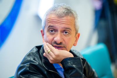 Богомолов не собирается покидать должность худрука Театра на Бронной