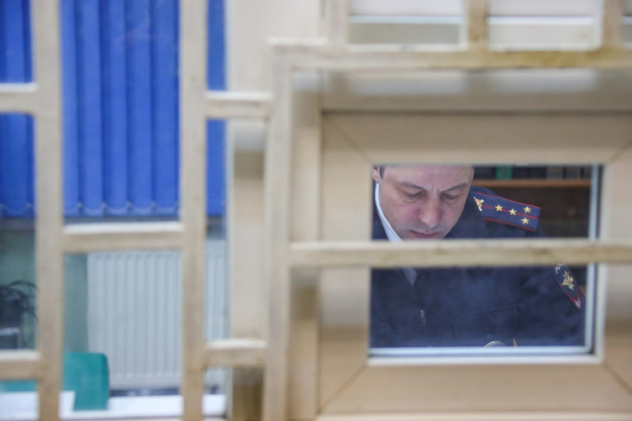 Петербурженка получила условный срок за конфликт с участковым