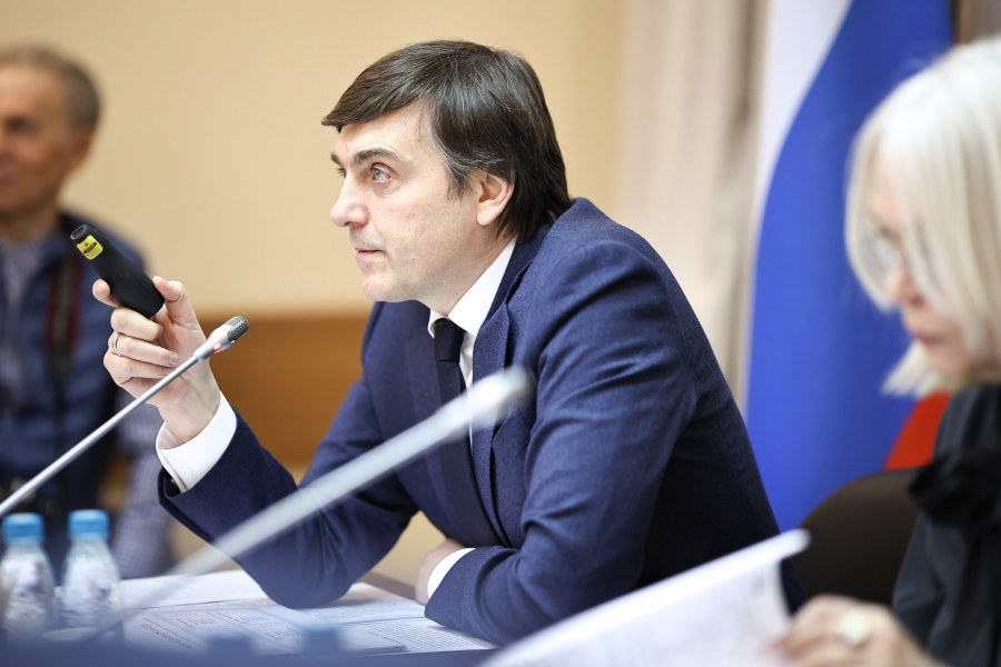 Министр Кравцов призвал развивать общеобразовательные классы