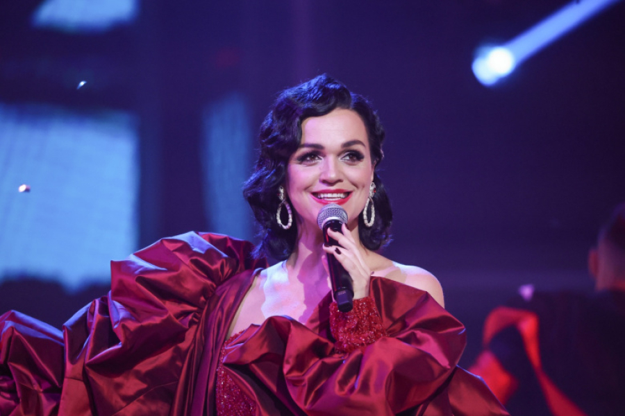 Продюсер ответил, как перепалка с фанатами повлияет на карьеру певицы Славы