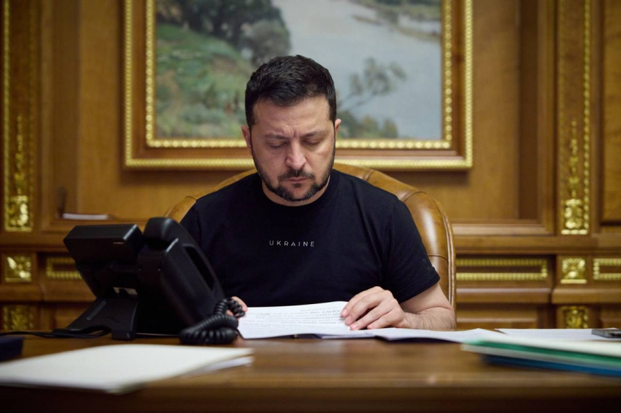 Политолог Коньков: лишение Зеленского ордена не повлияет на поддержку ВСУ Польшей