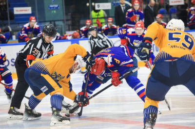 ХК &laquo;Челны&raquo; уступили одному из лидеров турнира на выездном матче