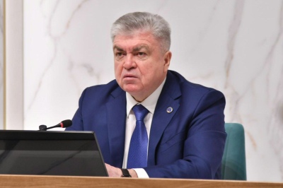 Магдеев об&nbsp;электросамокатах в&nbsp;Челнах: &laquo;Мы&nbsp;никому ничего не&nbsp;запрещаем, мы&nbsp;просто никому ничего не&nbsp;разрешили&raquo;