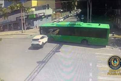 ДТП с автобусом в Алматы: женщину-водителя отправили под арест на два месяца