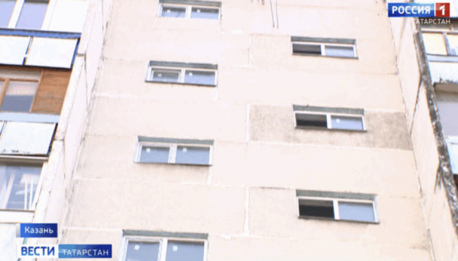 &laquo;По сто тараканов за сутки&raquo;: жители дома в Казани пожаловались на нашествие гигантских насекомых