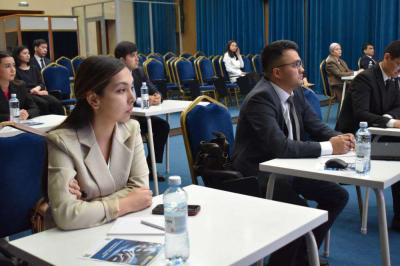 Дипломатов обучают в Астане