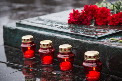 Захарова напомнила о сотнях снесенных в Польше и Эстонии монументах