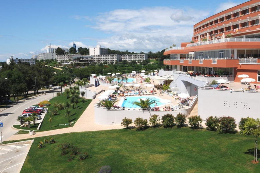 Bronevik.com: Проживание в отелях на 8 Марта подорожает на 16%