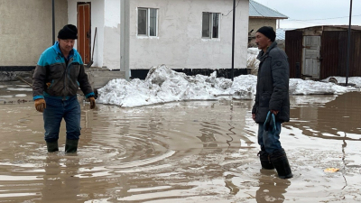 В условиях ЧС: десятки сёл отрезаны от мира, в Абайской области ищут пропавших жителей