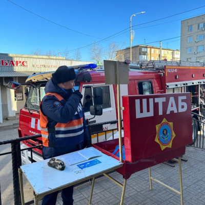 Отработка навыков быстрого тушения пожаров: В Жезказгане проведены пожарно-тактические учения