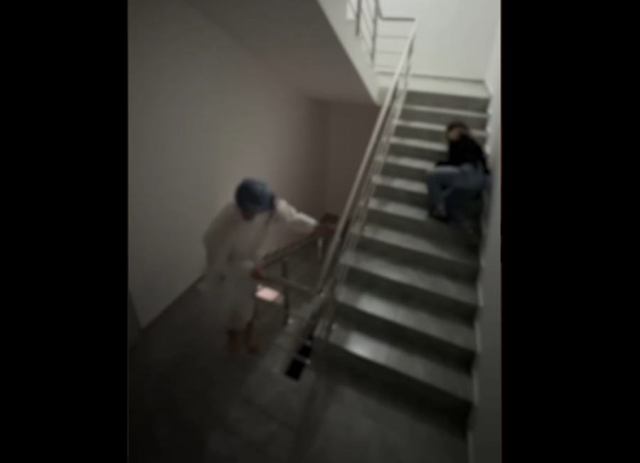 В Астане арестовали мужчину за пранк в подъезде