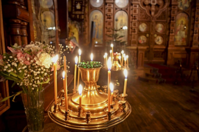 Обкрадывал церкви, а потом ставил там свечи: в Уфе разбираются с необычным вором