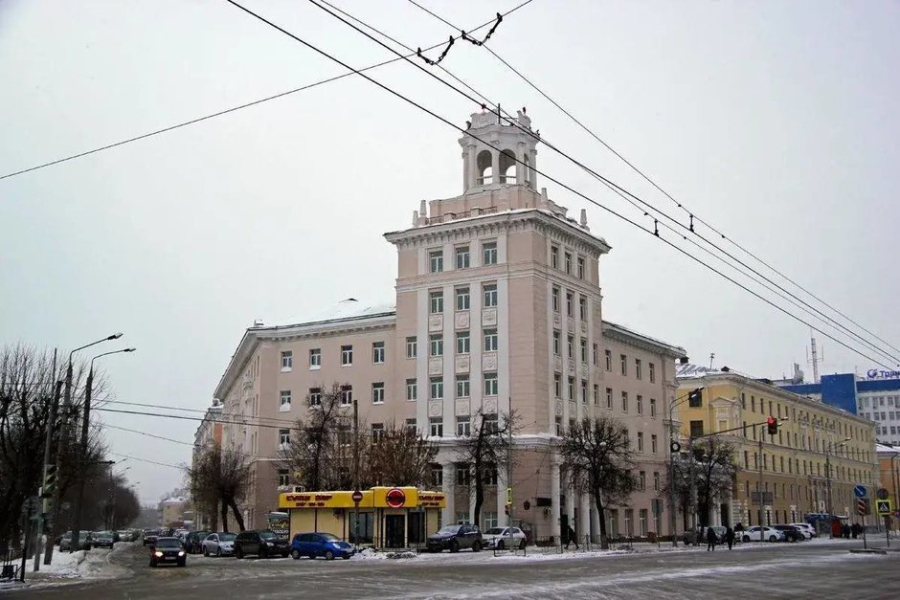 Дело о сохранении здания общежития на Ершова дошло до суда