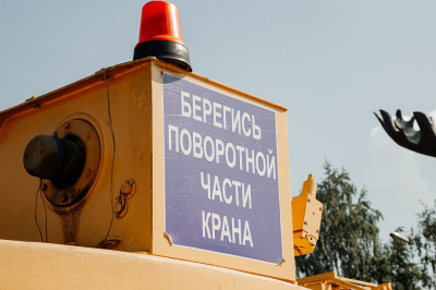 Гендиректор кранового завода Давлетшин просит признать его банкротом