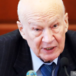 Написавший книгу о победе над Россией украинский ракетчик ранен при ударе по Киеву