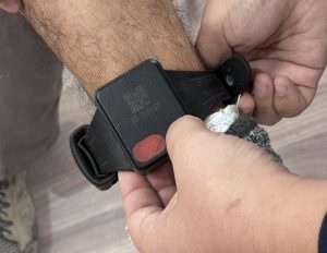 Более 150 нарушений выявили у осуждённых с электронными браслетами в Мангистау
