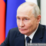 Путин в разговоре с Трампом подтвердил готовность России поставлять нефть в США