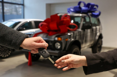 Как купить Lada и «Москвич» со скидкой и в кредит: правила и список моделей