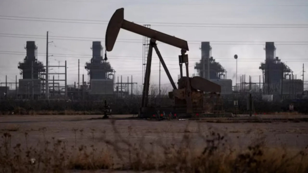 Опасения перебоев поставок поддержали цены на нефть