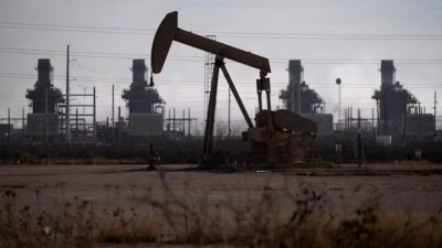 Опасения перебоев поставок поддержали цены на нефть