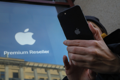 ФАС выдала Apple предупреждение из-за дискриминации российских поисковиков и отказа от предустановки отечественного ПО