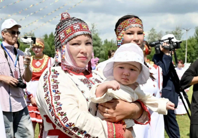Минниханов опубликовал фотографии с праздника Уяв в Татарстане