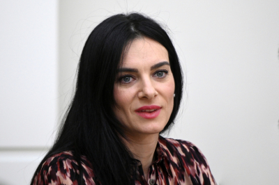 Отъезд из РФ, смерть тренера, новый долг ФНС: куда пропала Исинбаева