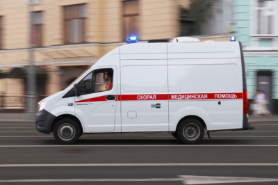 Автомобиль протаранил пожарное депо и задавил двух сотрудников МЧС