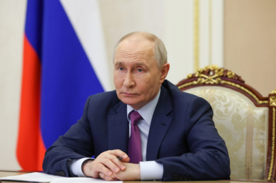 Путин поручил повысить безопасность детей после теракта в Старобельске